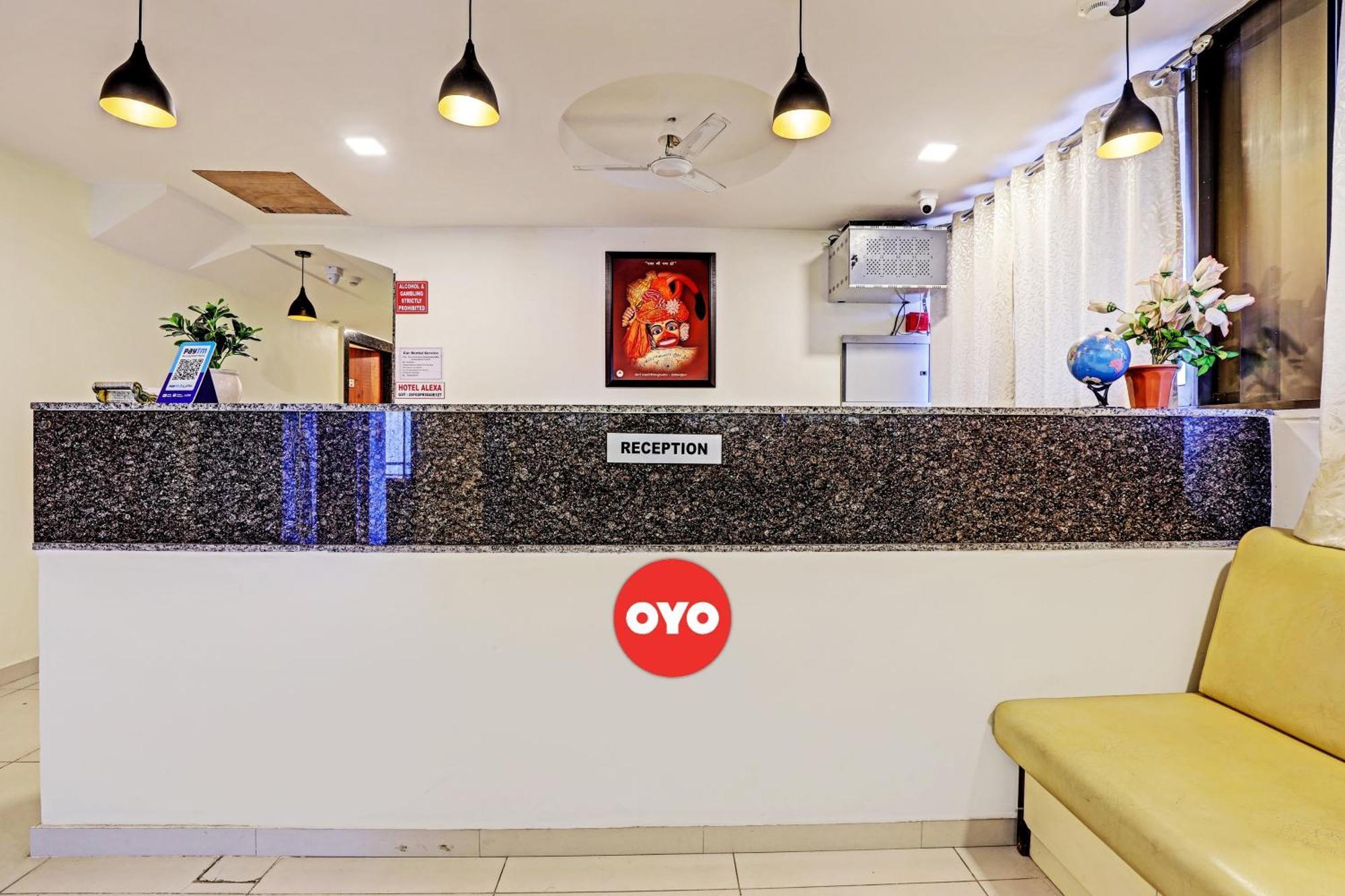 Hotel O Alexa أحمد أباد المظهر الخارجي الصورة