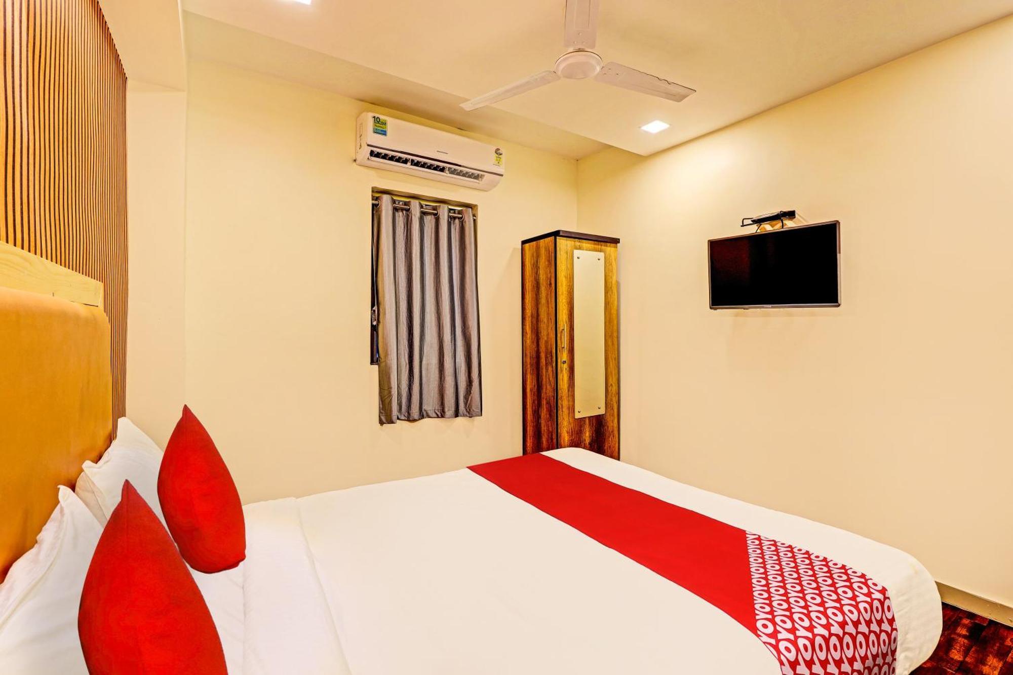 Hotel O Alexa أحمد أباد المظهر الخارجي الصورة